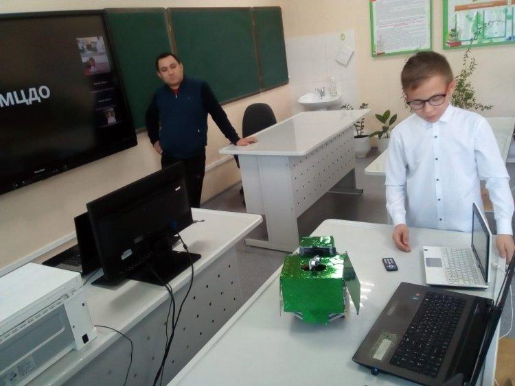 Ұлы өнертабысқа алғашқы қадам / Первый шаг к великому изобретению