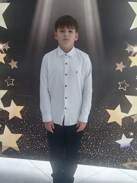 С теплотой и гордостью: Сегодня наши юные исследователи представили свои работы на городском этапе конкурса научных проектов «Зерде»! Гордимся их любознательностью и стремлением к новым открытиям! 💡👏