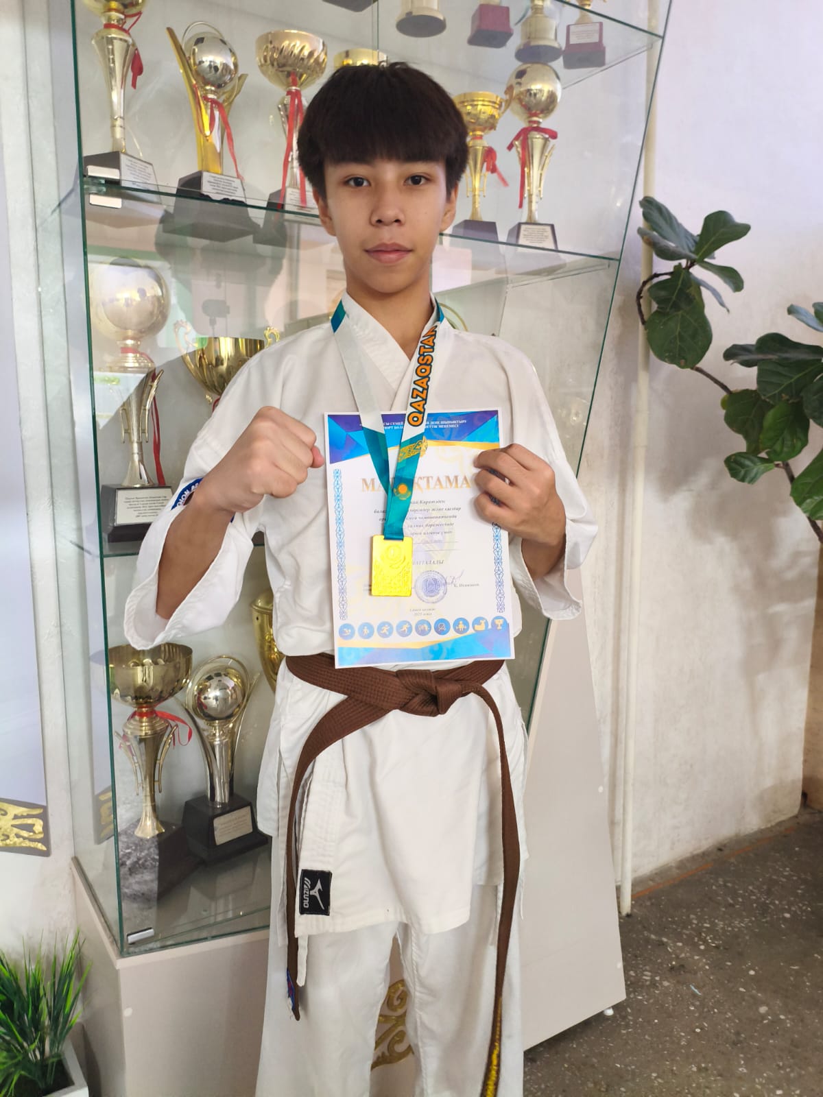 Ученика 8Г класса Тлека Адилжана поздравляем с первым местом на Городском чемпионате города Семей! 🏆